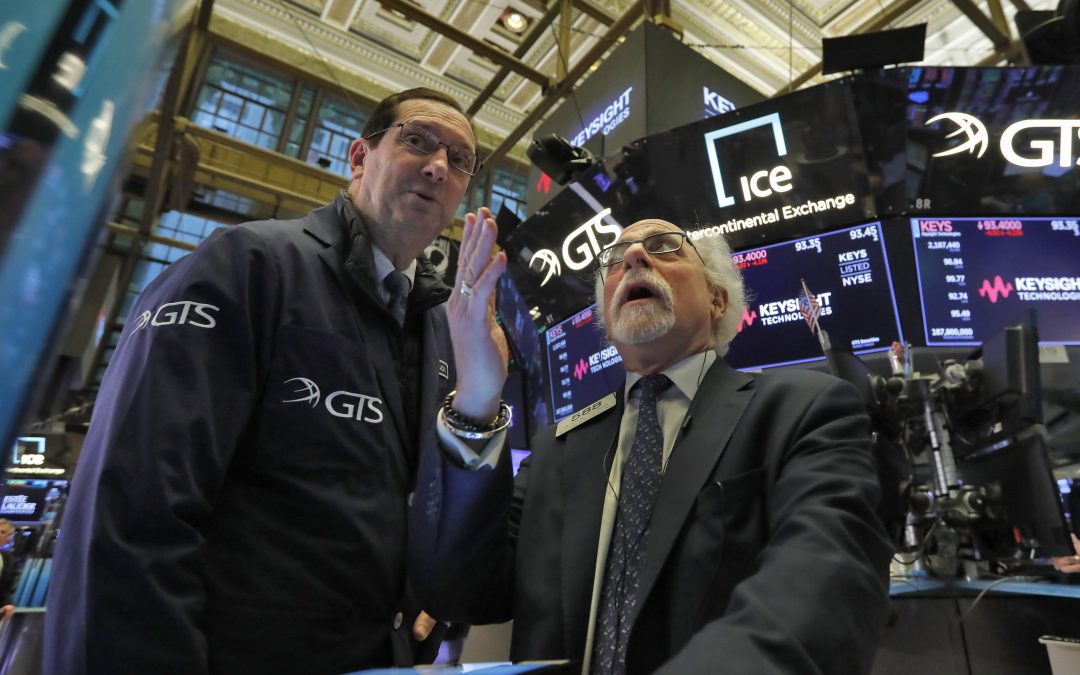 Asian stocks higher after Wall Street sinks despite rate cut