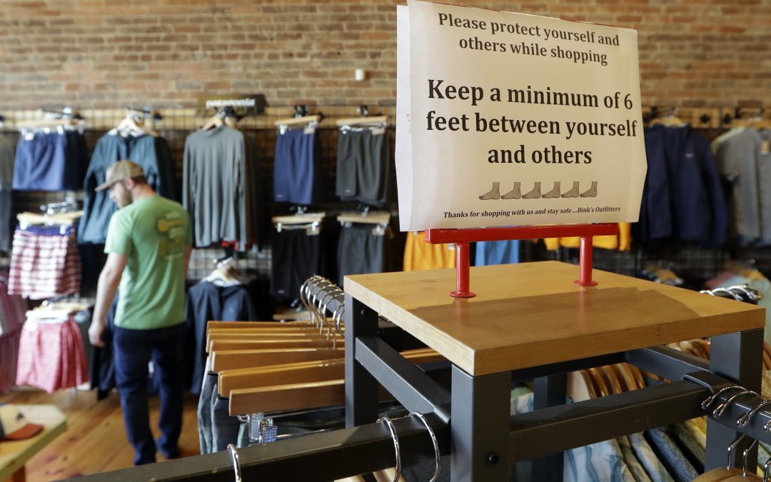 US consumer spending plunges record 7.5%, reflecting virus