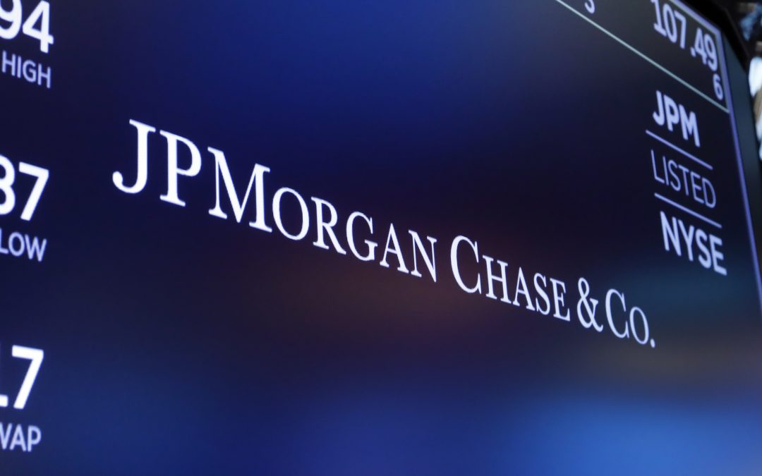 JPMorgan 1Q profit drops 70% as it readies for loan defaults