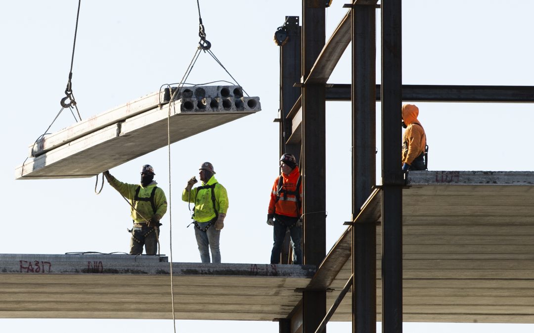 US construction spending increases 0.9% in March