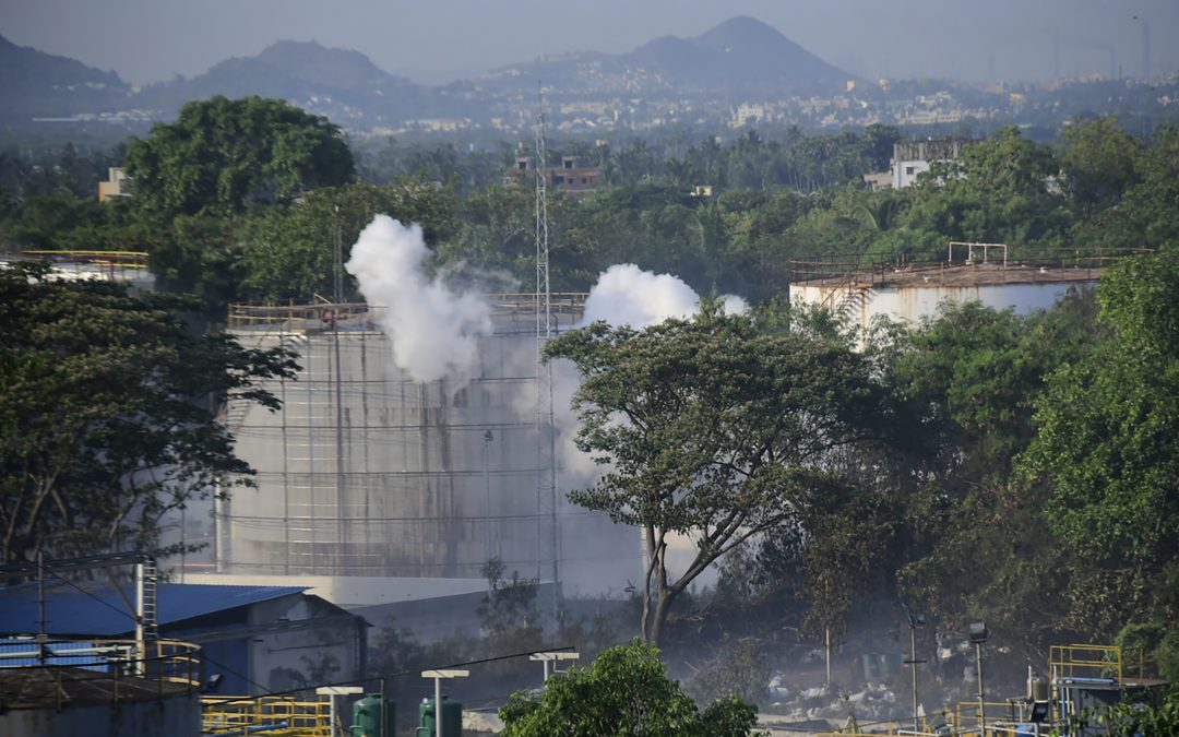 Probe blames safety lapses for deadly India gas leak