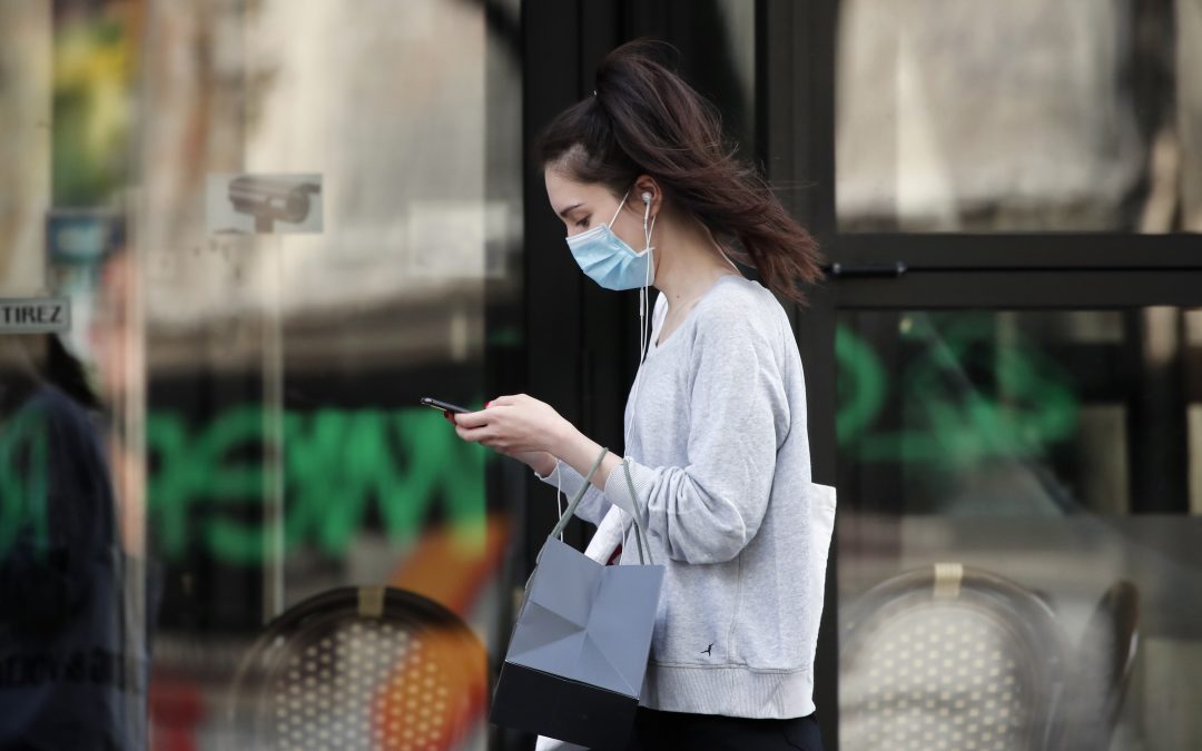 French lawmakers endorse the country’s virus tracing app