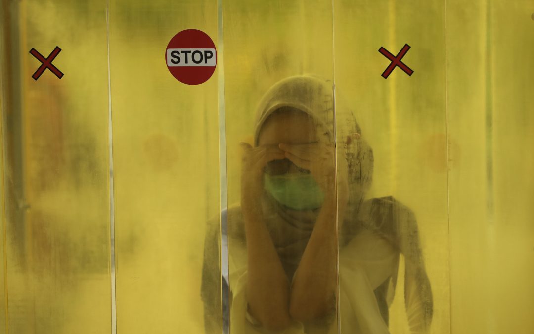 Gold and diamonds lose luster, but garden supply sales shine