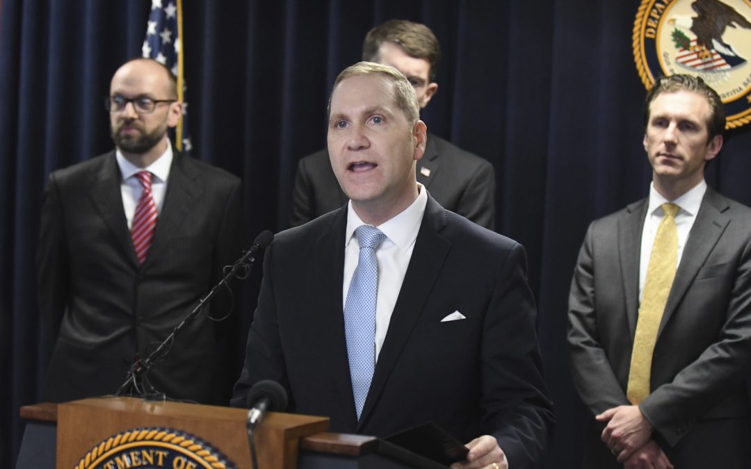 Auto workers chief, prosecutor to discuss reforming union