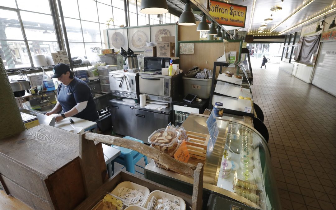 US service sector contracts for second month in May