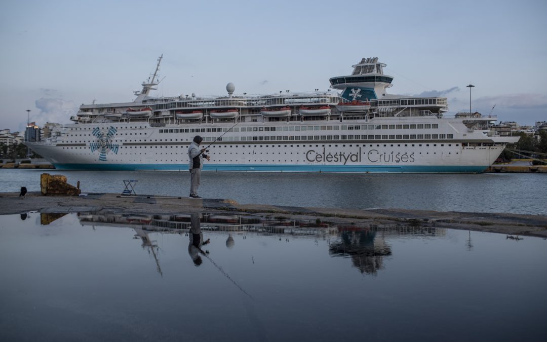 Coronavirus strands merchant ship crews at sea for months