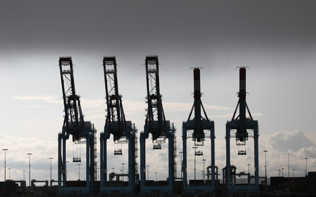 U.S. trade gap rises to $49.4 billion in April