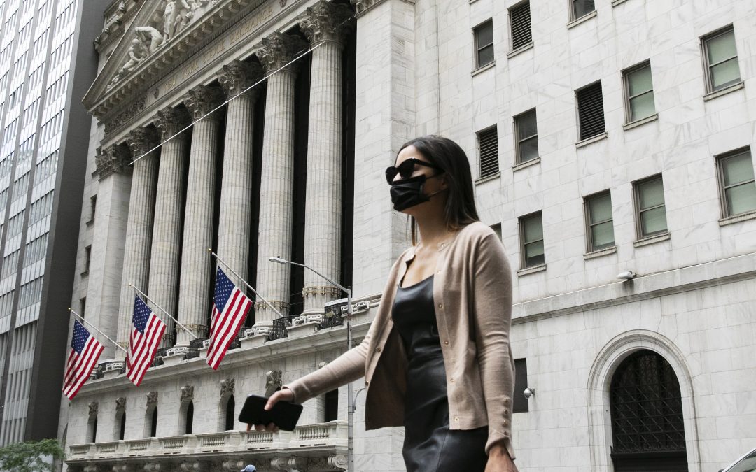 S&P 500 index notches another gain on a mixed day for stocks